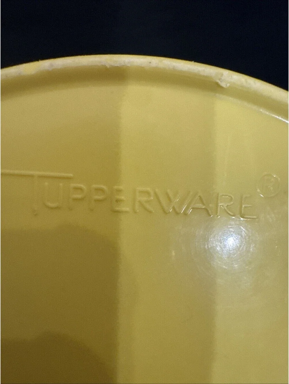 Vintage Tupperware 1970’s Nesting Canister Set Of 4 With Lids